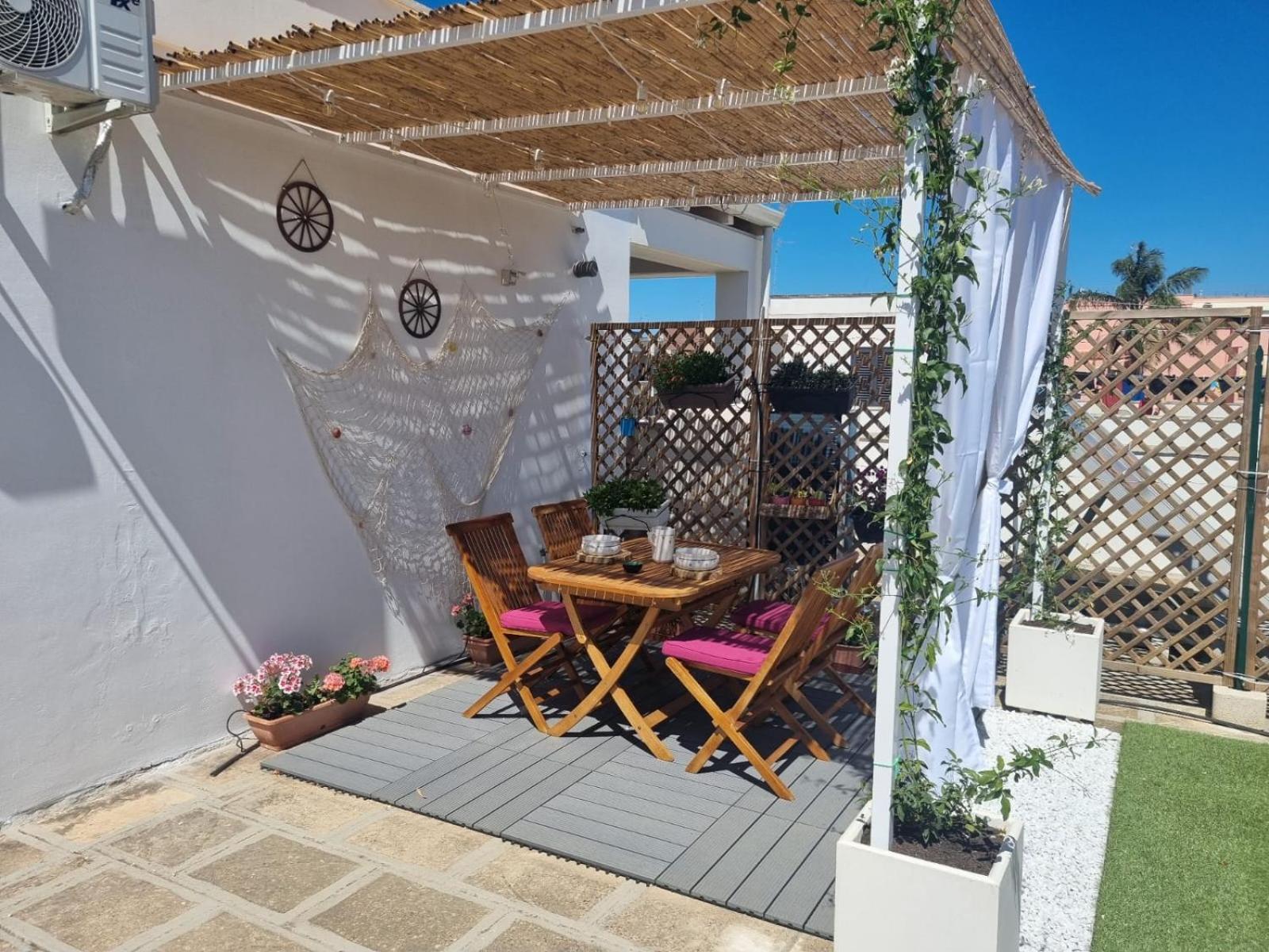 La Terrazza Di Zoe - Castromediano Βίλα Cavallino di Lecce Εξωτερικό φωτογραφία
