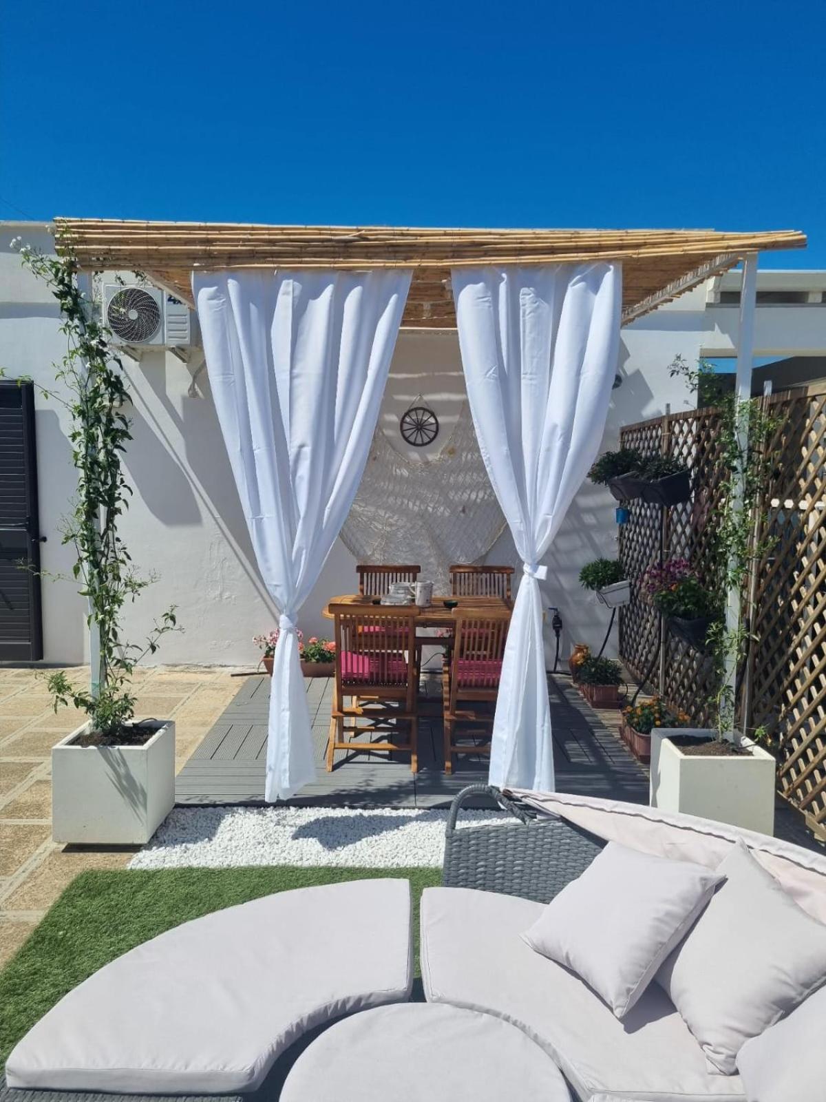 La Terrazza Di Zoe - Castromediano Βίλα Cavallino di Lecce Εξωτερικό φωτογραφία